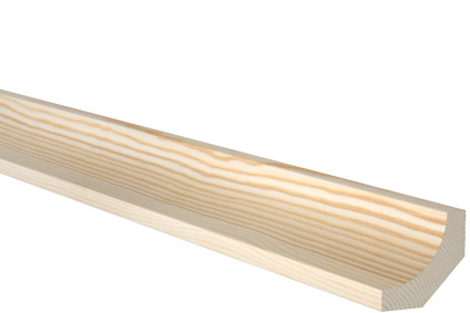 Profil i ljust trä med slät yta och avrundad form. Träets ådring är synlig.