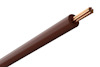 Brun elektrisk kabel med kopparledare synliga i ena änden.