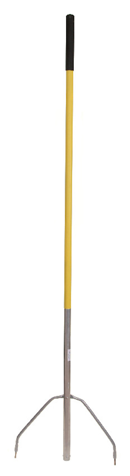 Gult skaft med svart handtag och en silverfärgad del med två böjda metallspetsar längst ner.
